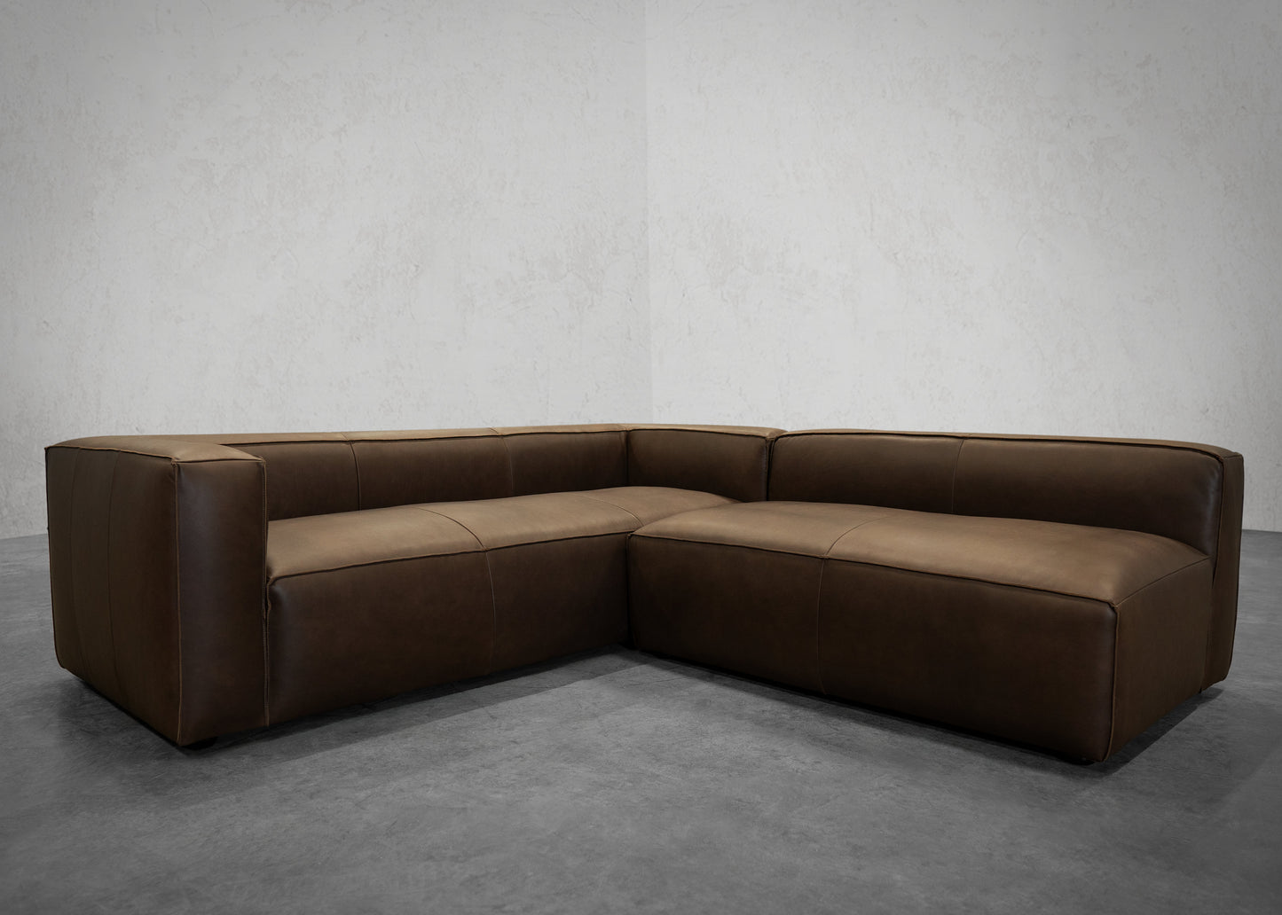 DAKOTA REVERSIBLE CORNER SECTIONAL