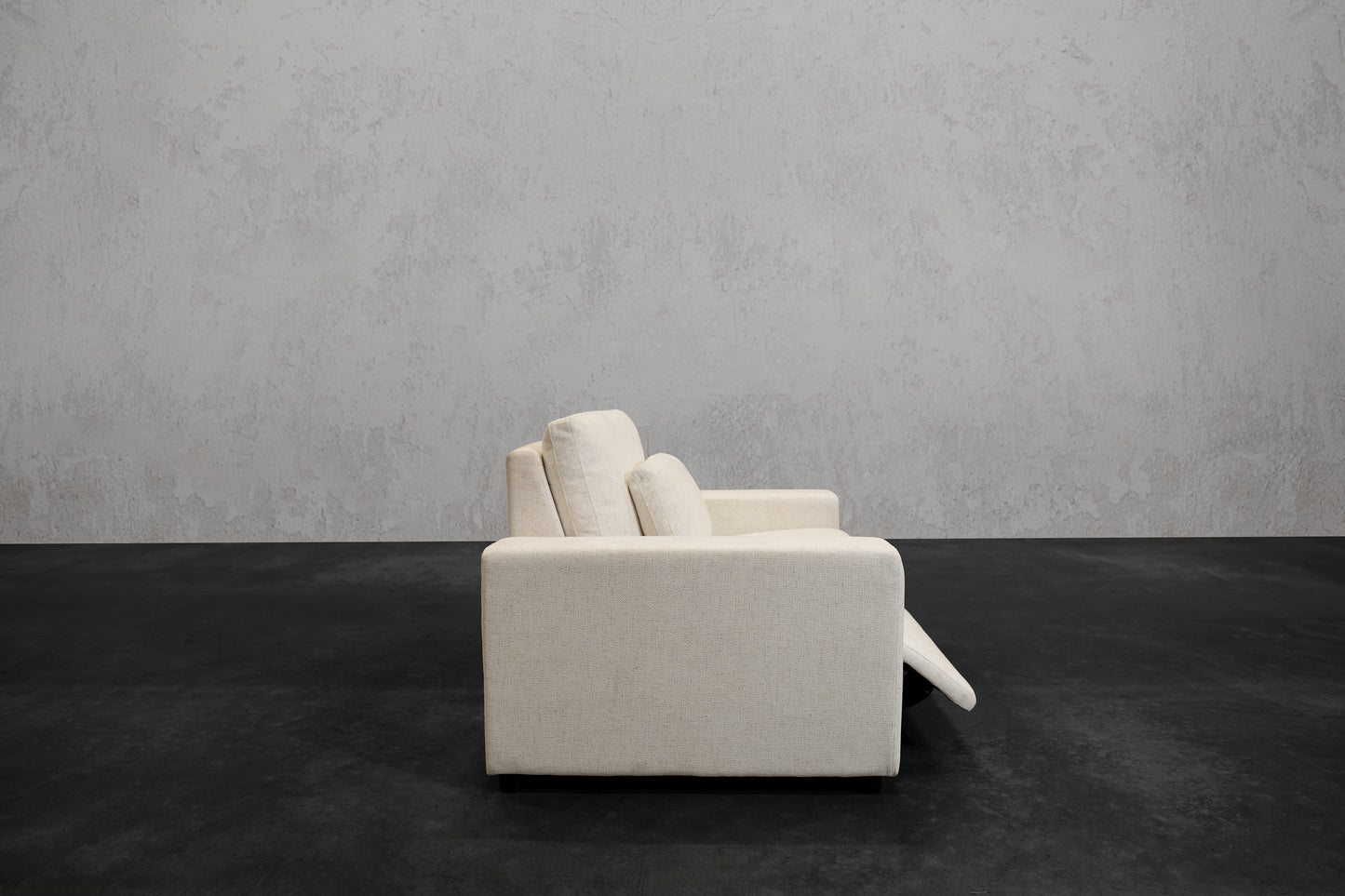 NEXUS MOTION RECLINING ARMCHAIR