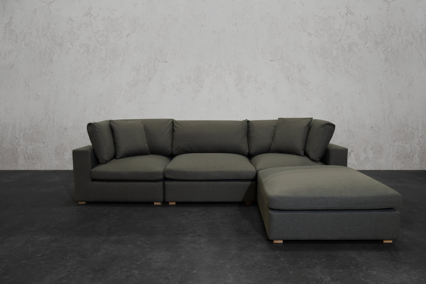 NEXUS 4-SEAT CHAISE SECTIONAL