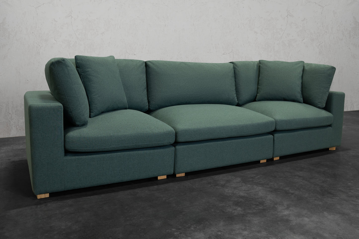 NEXUS 3-SEAT SOFA