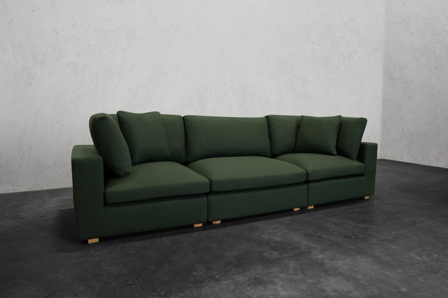 NEXUS 3-SEAT SOFA