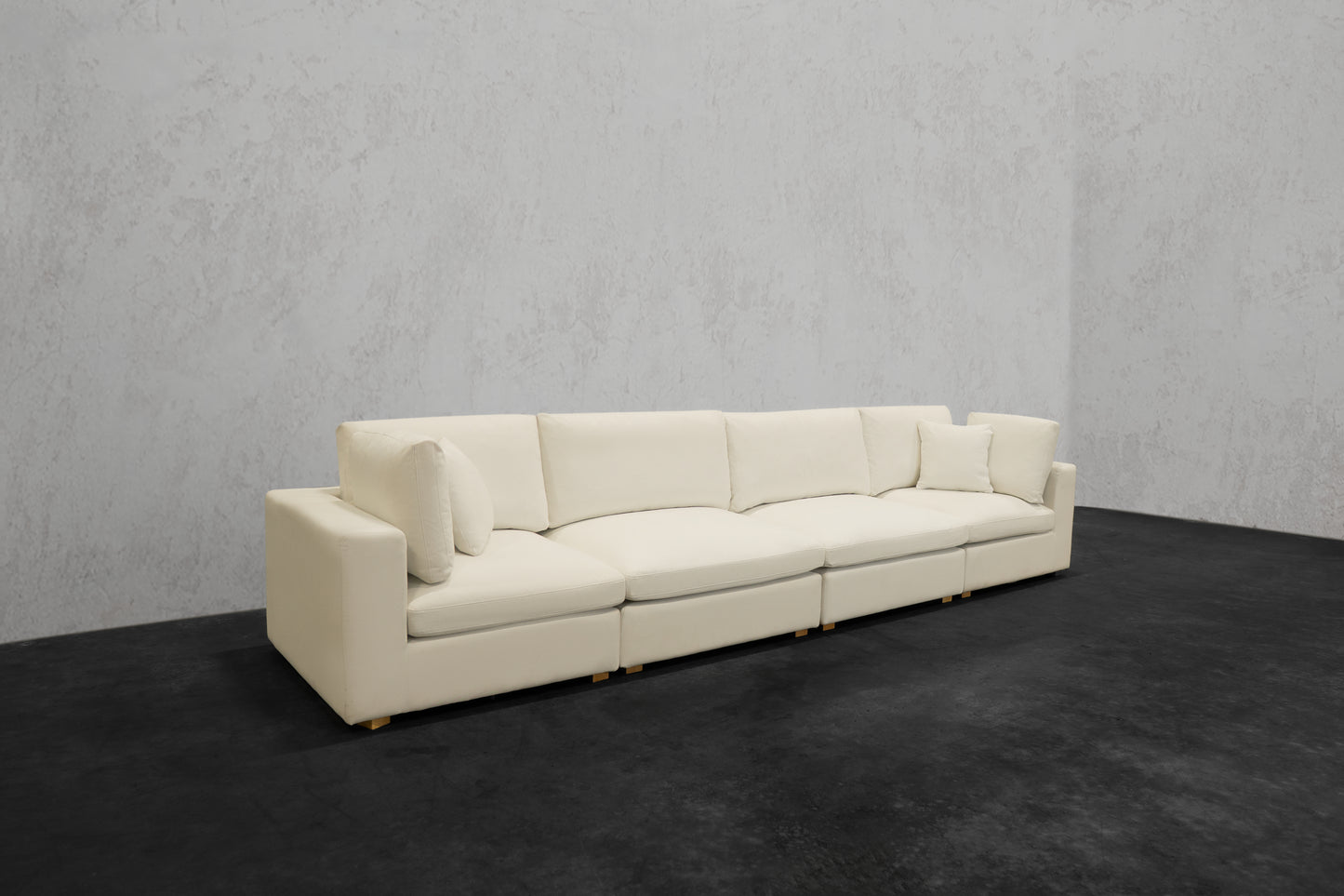 NEXUS 4-SEAT SOFA