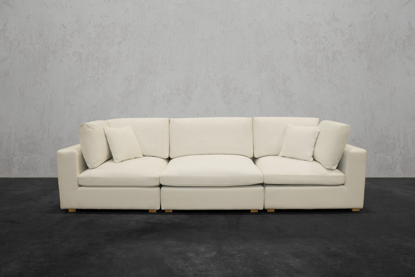 NEXUS 3-SEAT SOFA