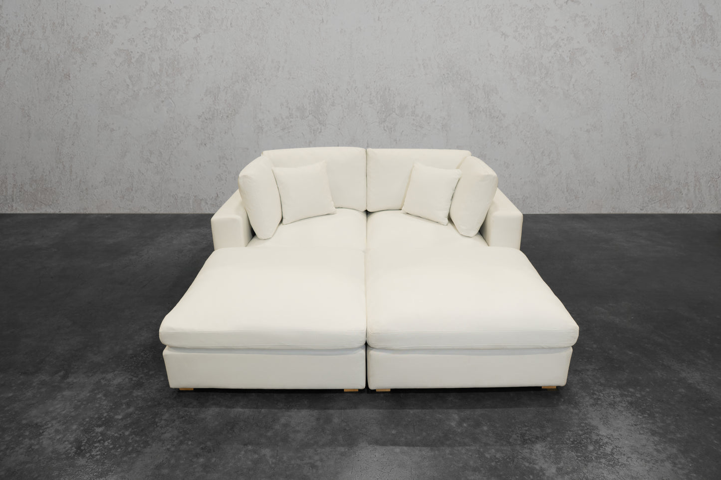 NEXUS 4-SEAT DAY BED
