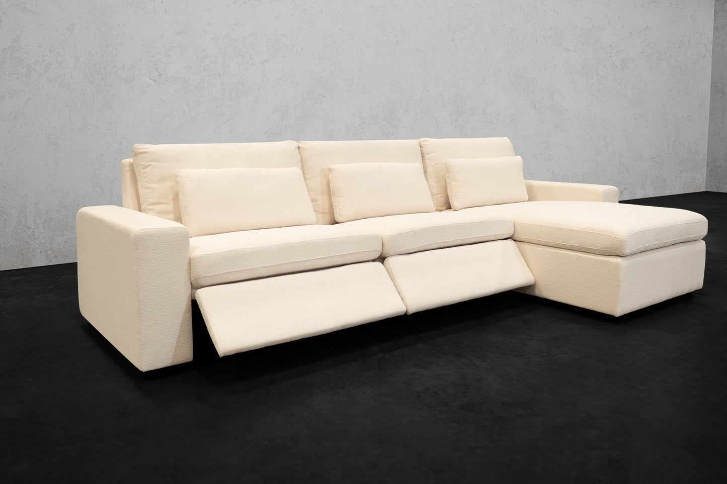 NEXUS MOTION RECLINING SECTIONAL