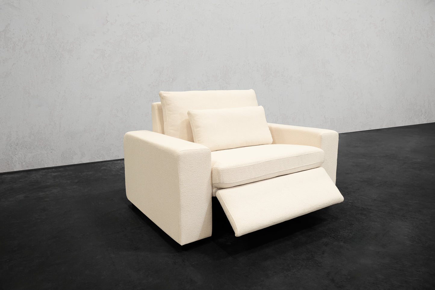 NEXUS MOTION RECLINING ARMCHAIR