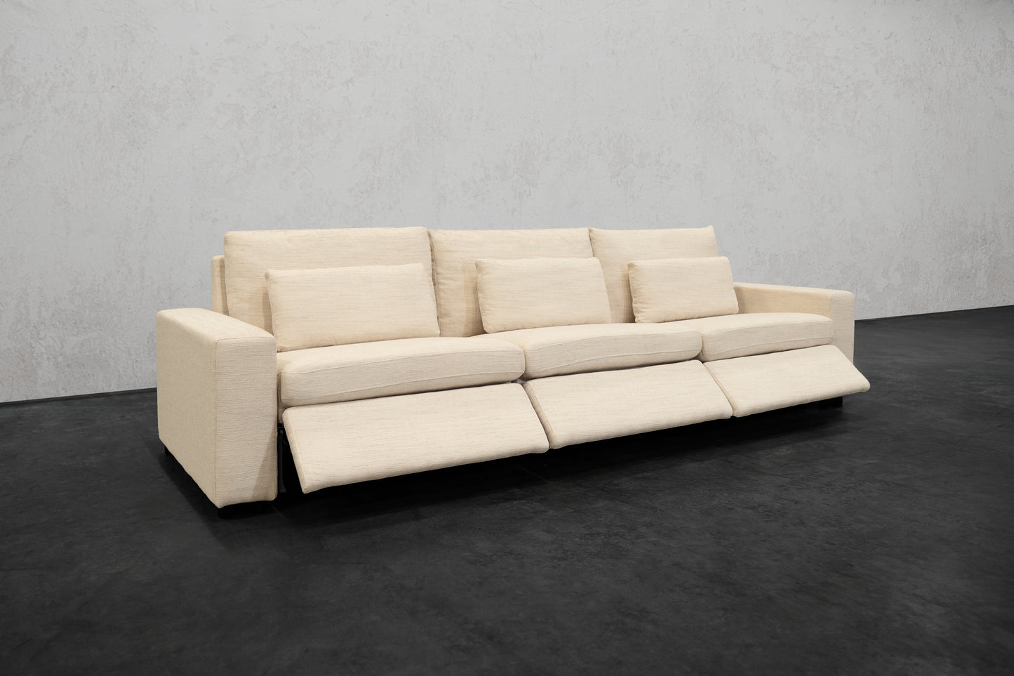 NEXUS MOTION RECLINING SOFA