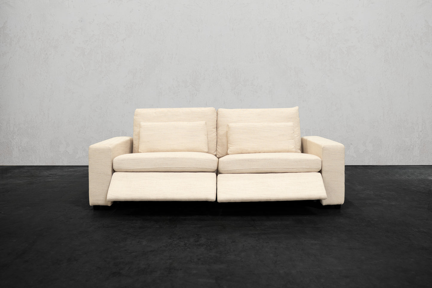 NEXUS MOTION RECLINING LOVESEAT