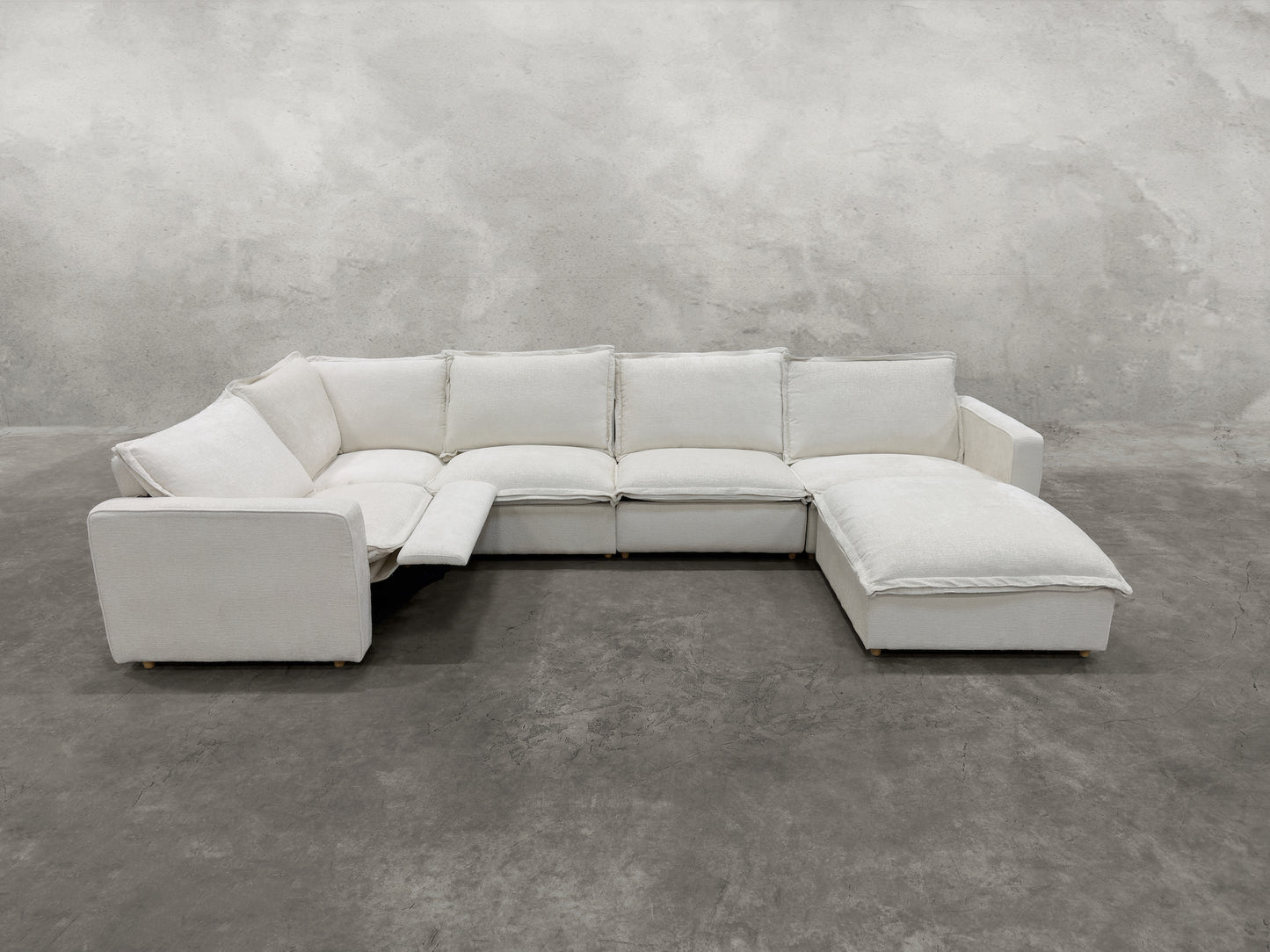 NIRVANA 6-SEAT MOTION RECLINING U-SECTIONAL