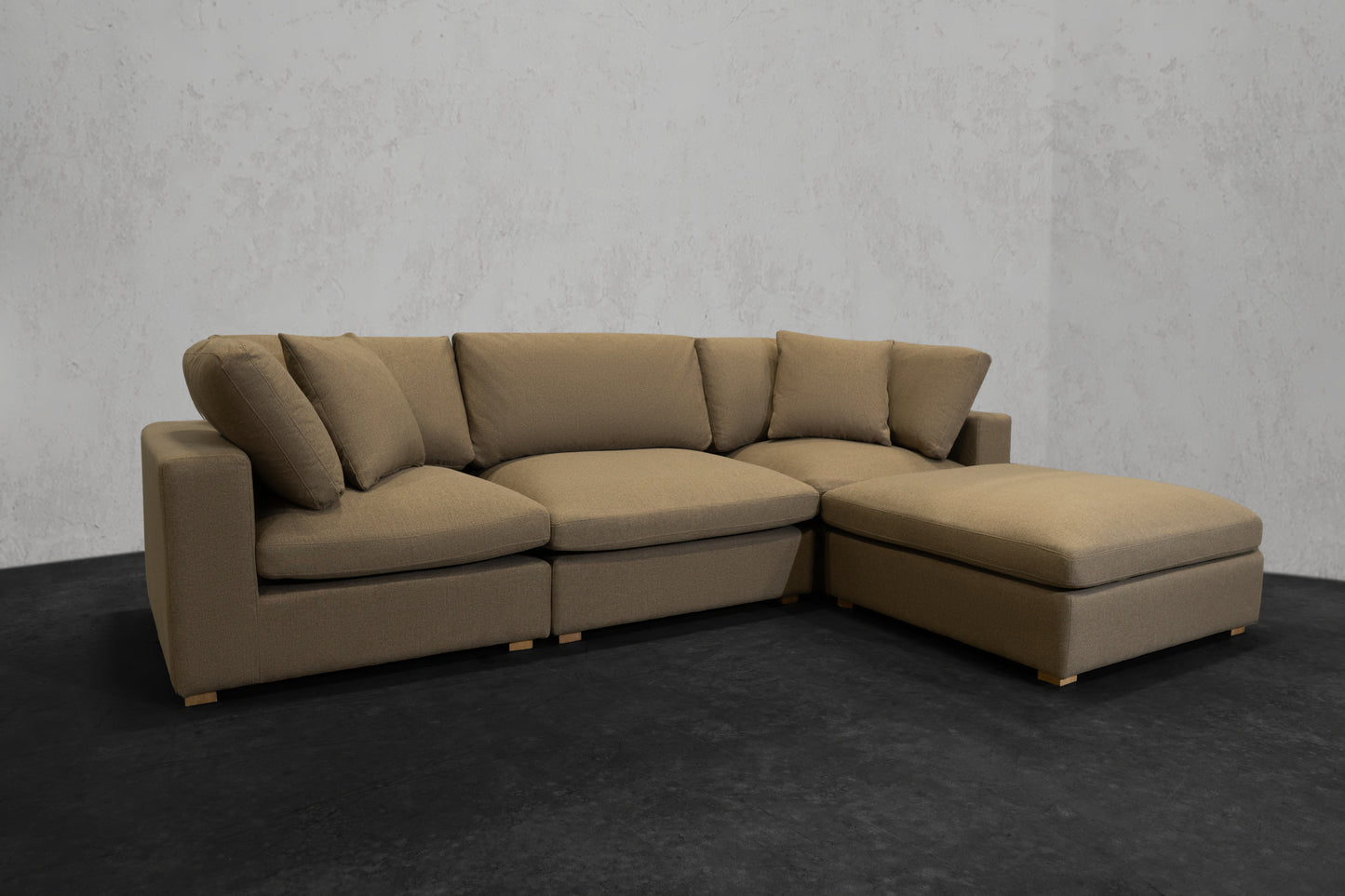 NEXUS 4-SEAT CHAISE SECTIONAL