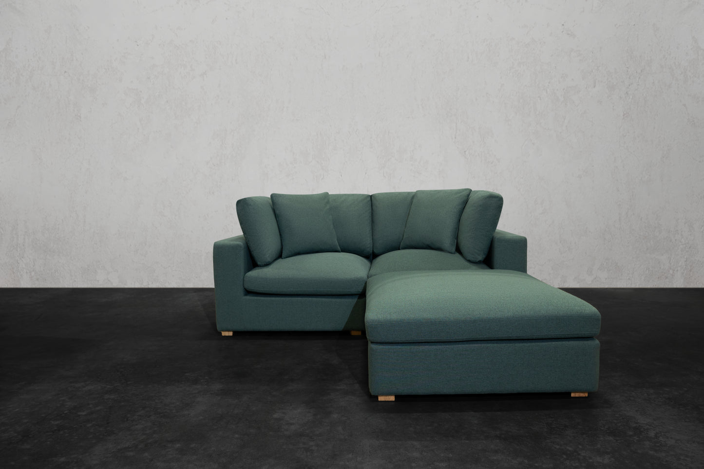 NEXUS 3-SEAT CHAISE SECTIONAL