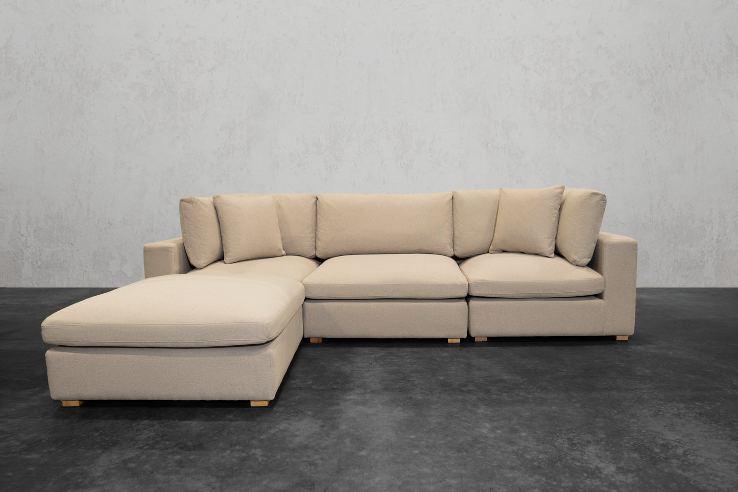 NEXUS 4-SEAT CHAISE SECTIONAL