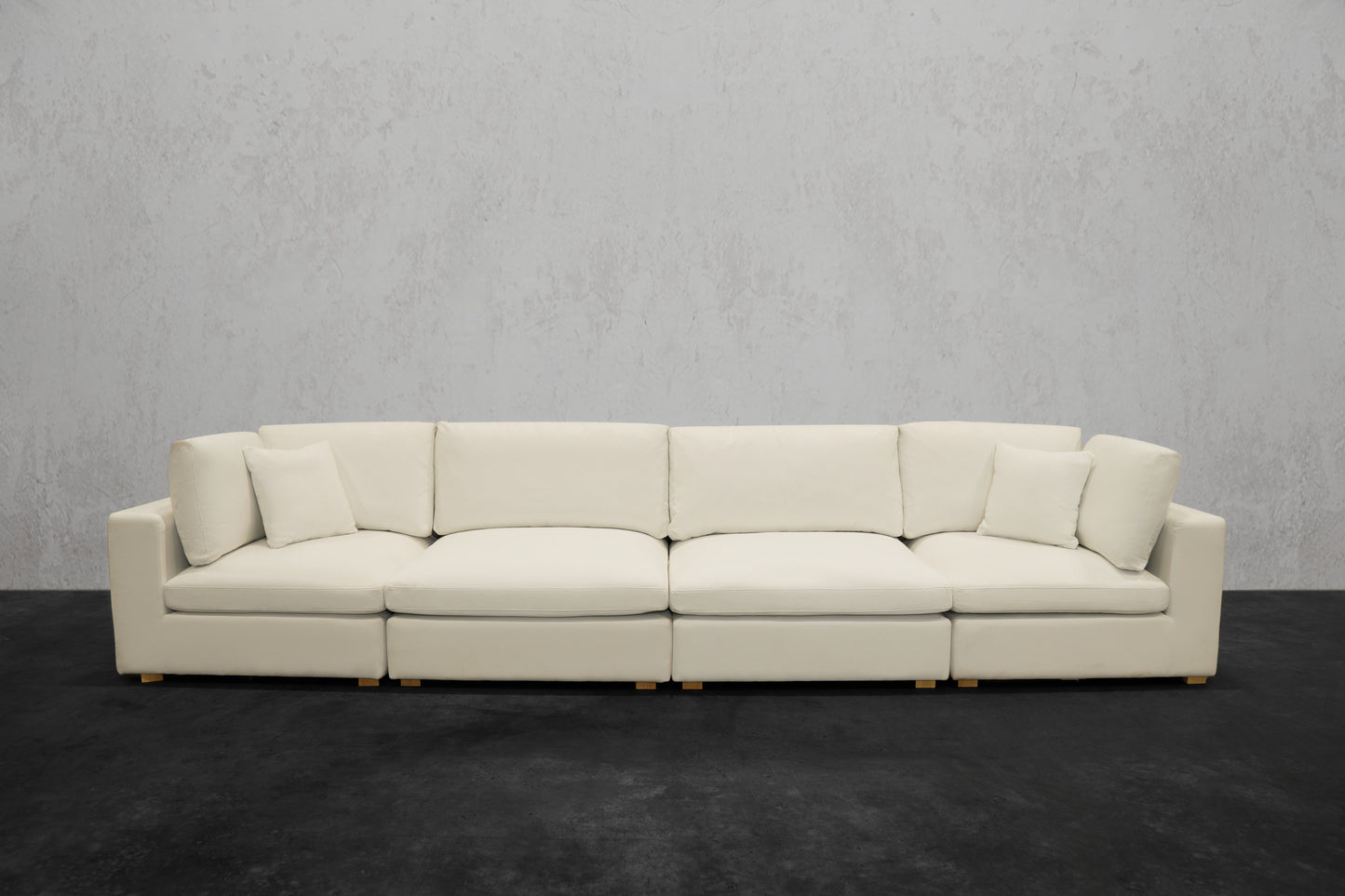 NEXUS 4-SEAT SOFA