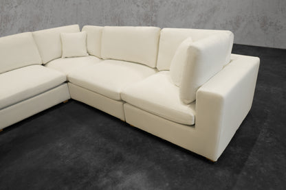 NEXUS 8-SEAT CLOSED RELAXED SECTIONAL