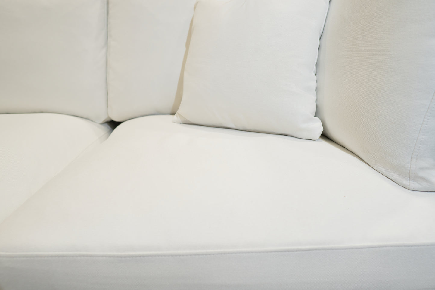 NEXUS 6-SEAT U-SECTIONAL