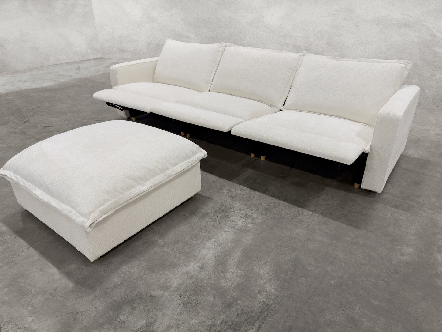 NIRVANA 3-SEAT MOTION RECLINING SOFA