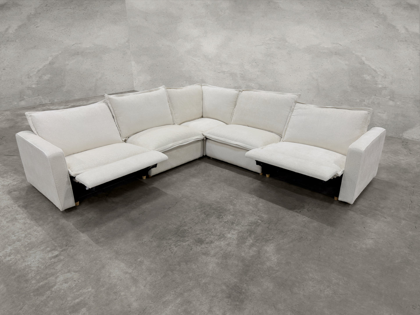 NIRVANA 5-SEAT MOTION RECLINING CORNER SECTIONAL